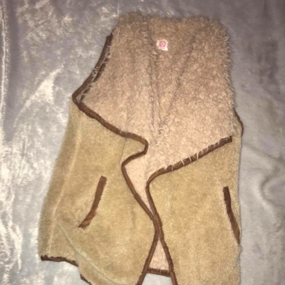 Wannabe vest small gently used